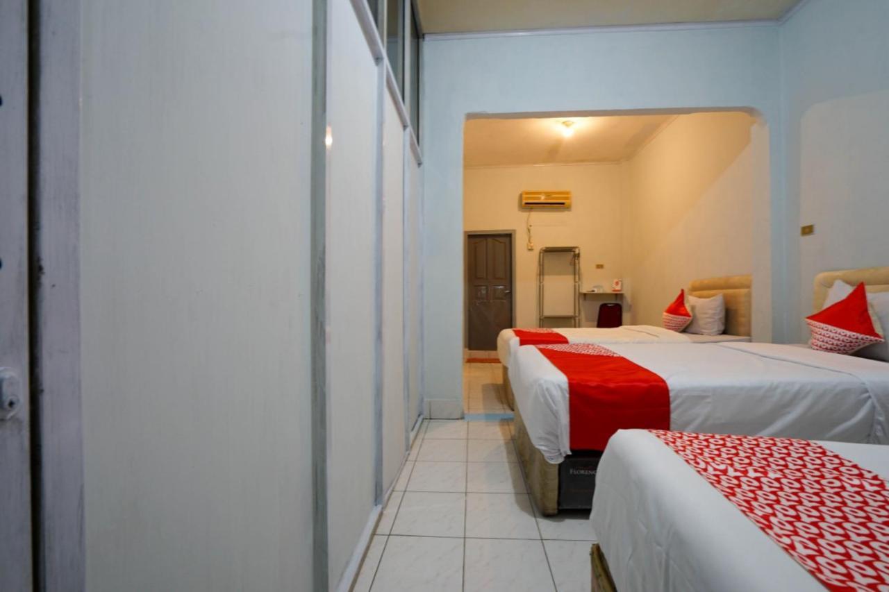פאלמבאנג Oyo 2876 Hotel Idayu מראה חיצוני תמונה